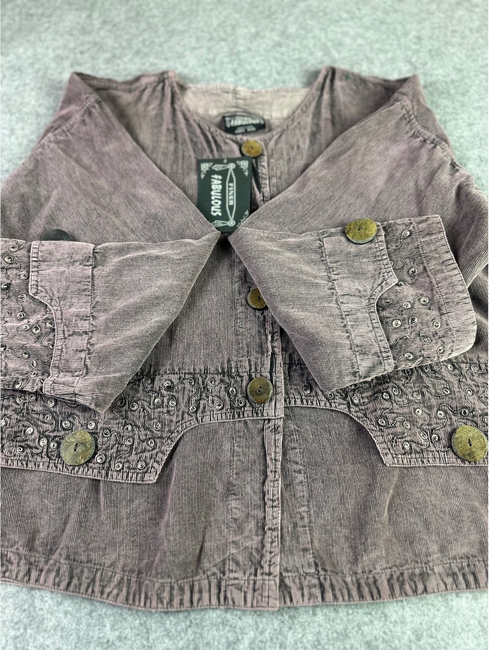 Vintage Style Embroidered Corduroy Jacket with Button Detail - Picture 4 of 15